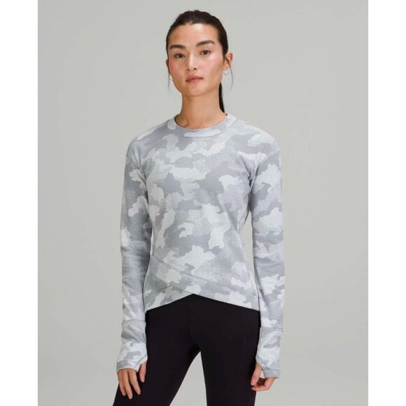Lululemon Close to Crossing Shirt Size 10 Gray Camo Thumbholes Zip Back Pocket - Picture 13 of 16